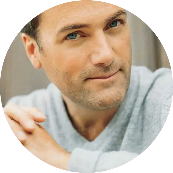 Asset 4gradient MICHAEL W. SMITH Multi-platinum Artist, Best-selling Author and Acclaimed Actor